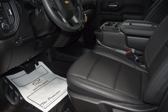 2025 Chevrolet Silverado 3500 HD Chassis Cab Work Truck - 22896968 - 28