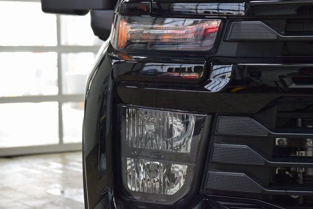 2025 Chevrolet Silverado 3500 HD Chassis Cab Work Truck - 22896968 - 5