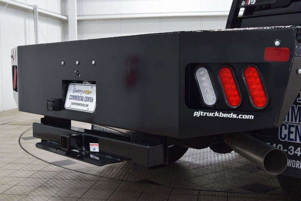 2025 Chevrolet Silverado 3500 HD Chassis Cab Work Truck - 22896969 - 13