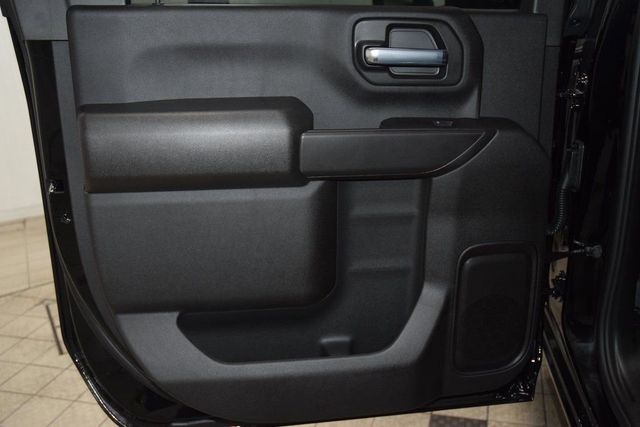 2025 Chevrolet Silverado 3500 HD Chassis Cab Work Truck - 22896969 - 32