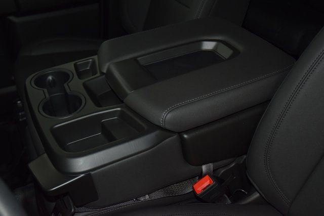 2025 Chevrolet Silverado 3500 HD Chassis Cab Work Truck - 22896970 - 29