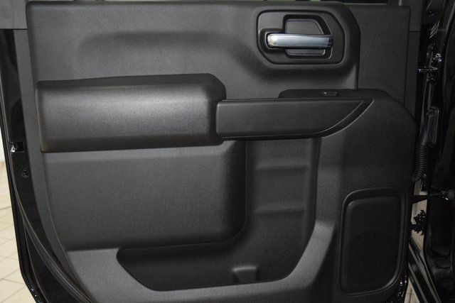 2025 Chevrolet Silverado 3500 HD Chassis Cab Work Truck - 22896970 - 32