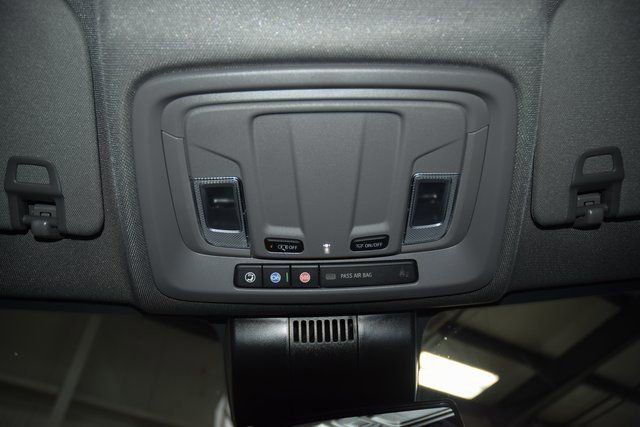 2025 Chevrolet Silverado 3500 HD Chassis Cab Work Truck - 22896970 - 36