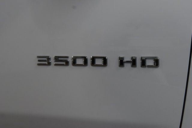 2025 Chevrolet Silverado 3500 HD Chassis Cab Work Truck - 22920483 - 9
