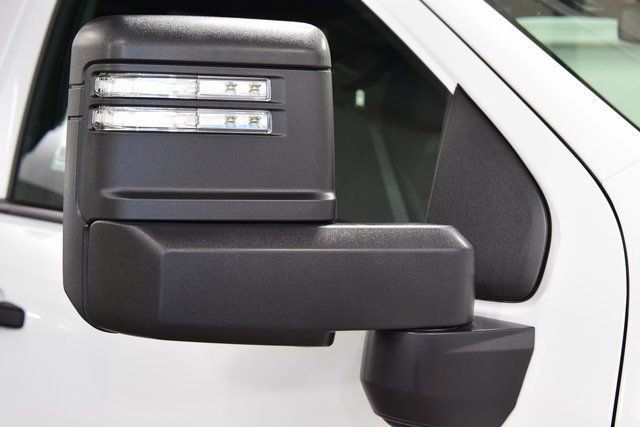 2025 Chevrolet Silverado 3500 HD Chassis Cab Work Truck - 22920483 - 10