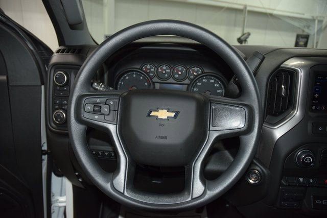 2025 Chevrolet Silverado 3500 HD Chassis Cab Work Truck - 22920483 - 28