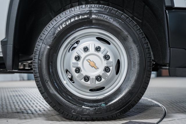 2025 Chevrolet Silverado 3500 HD Chassis Cab Work Truck - 22927335 - 17