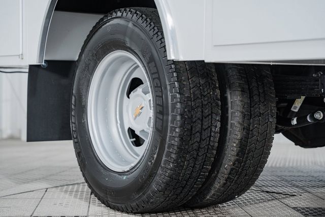 2025 Chevrolet Silverado 3500 HD Chassis Cab Work Truck - 22927335 - 18