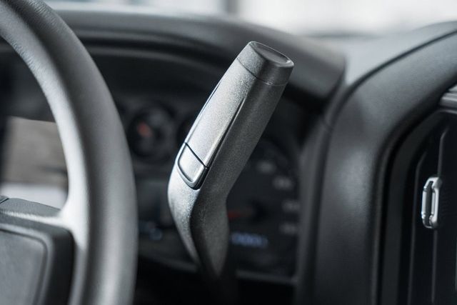 2025 Chevrolet Silverado 3500 HD Chassis Cab Work Truck - 22927335 - 34