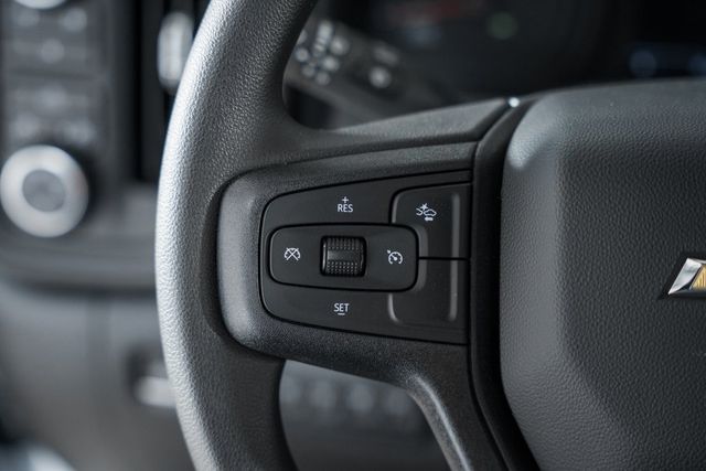 2025 Chevrolet Silverado 3500 HD Chassis Cab Work Truck - 22927335 - 35