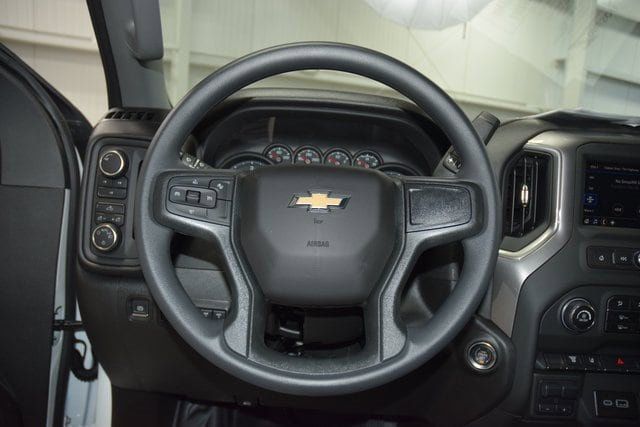 2025 Chevrolet Silverado 3500 HD Chassis Cab Work Truck - 22929861 - 28