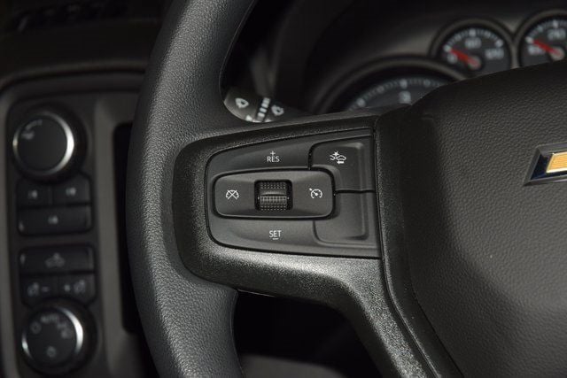 2025 Chevrolet Silverado 3500 HD Chassis Cab Work Truck - 22929861 - 29