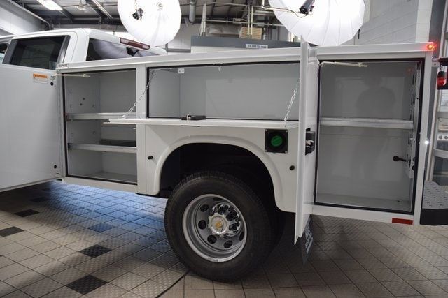 2025 Chevrolet Silverado 3500 HD Chassis Cab Work Truck - 22929861 - 41