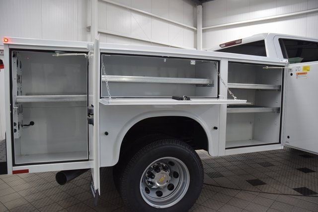 2025 Chevrolet Silverado 3500 HD Chassis Cab Work Truck - 22929861 - 42