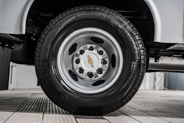 2025 Chevrolet Silverado 3500 HD Chassis Cab Work Truck - 22931335 - 16