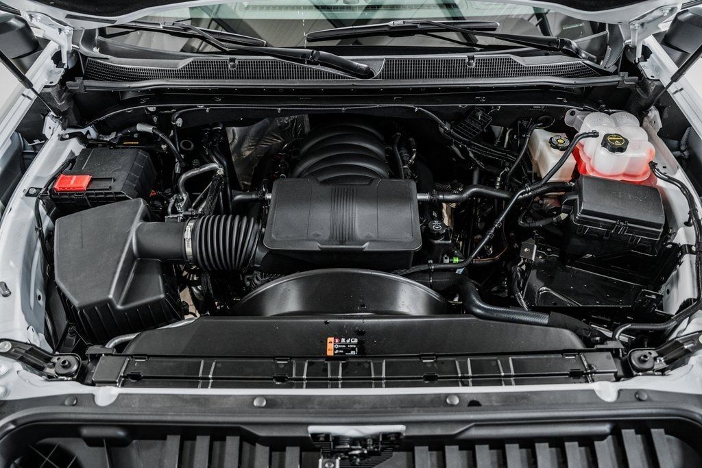 2025 Chevrolet Silverado 3500 HD Chassis Cab Work Truck - 22931335 - 24