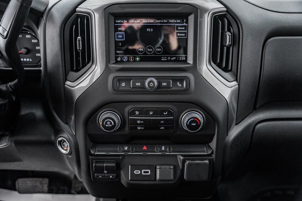 2025 Chevrolet Silverado 3500 HD Chassis Cab Work Truck - 22931335 - 27