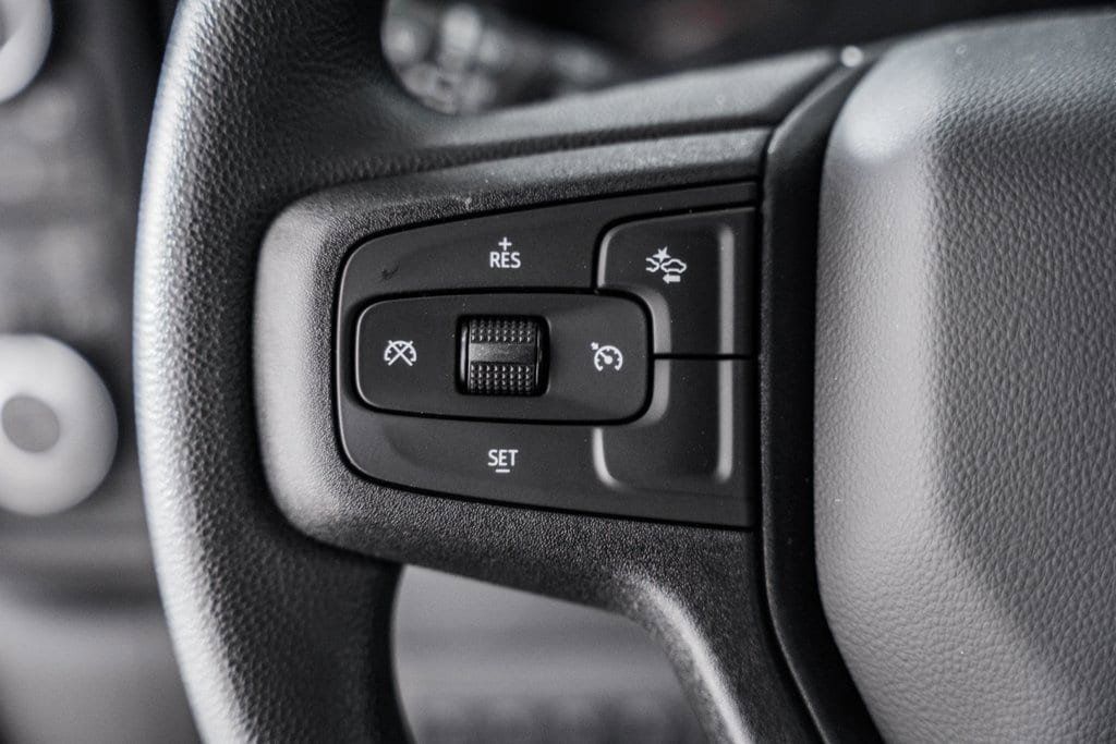 2025 Chevrolet Silverado 3500 HD Chassis Cab Work Truck - 22931335 - 32