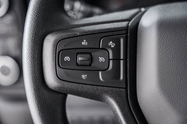 2025 Chevrolet Silverado 3500 HD Chassis Cab Work Truck - 22931335 - 32