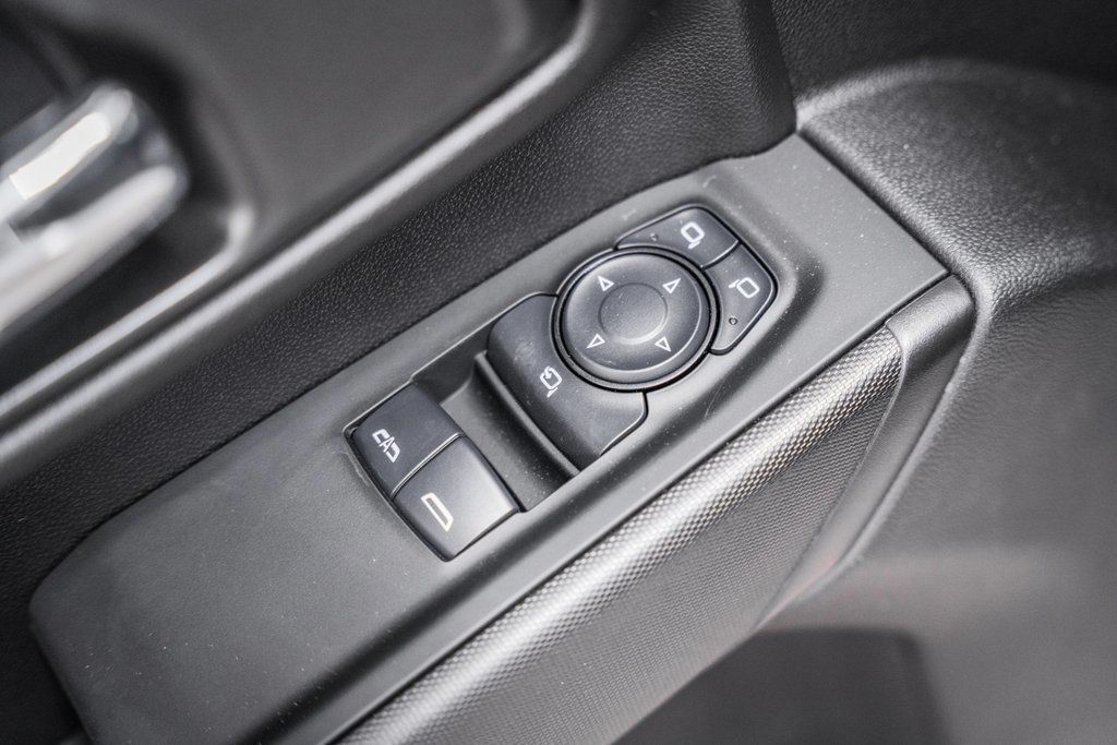 2025 Chevrolet Silverado 3500 HD Chassis Cab Work Truck - 22931335 - 38