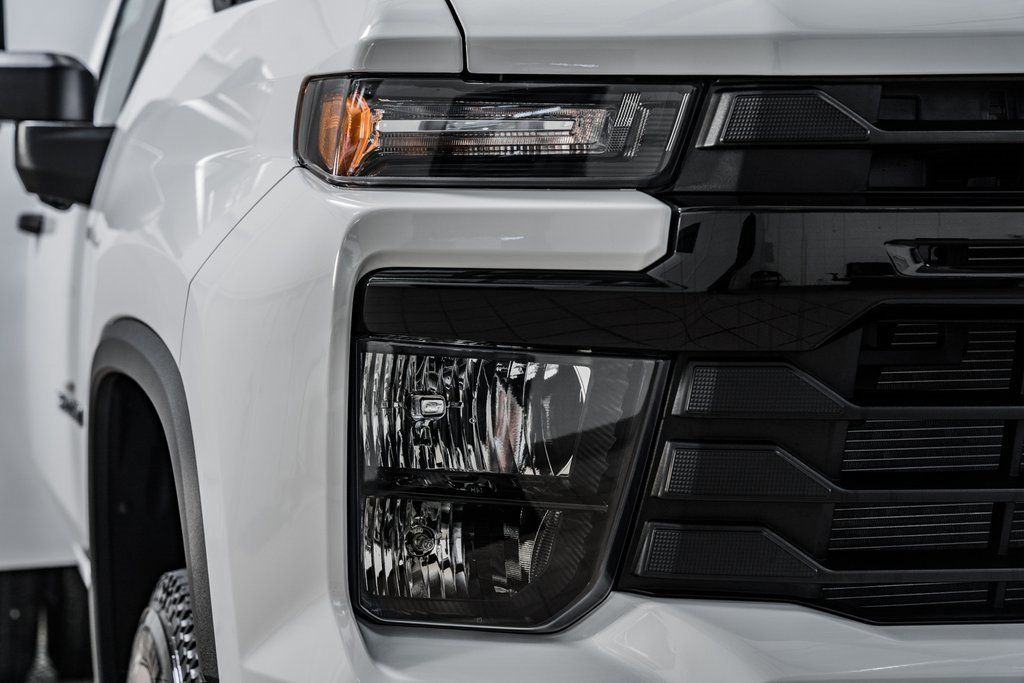 2025 Chevrolet Silverado 3500 HD Chassis Cab Work Truck - 22931335 - 8