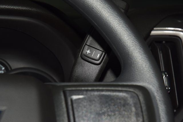 2025 Chevrolet Silverado 3500 HD Chassis Cab Work Truck - 22932528 - 32