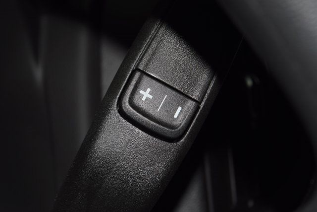 2025 Chevrolet Silverado 3500 HD Chassis Cab Work Truck - 22937864 - 30