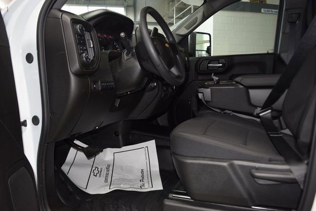 2025 Chevrolet Silverado 3500 HD Chassis Cab Work Truck - 22937864 - 33
