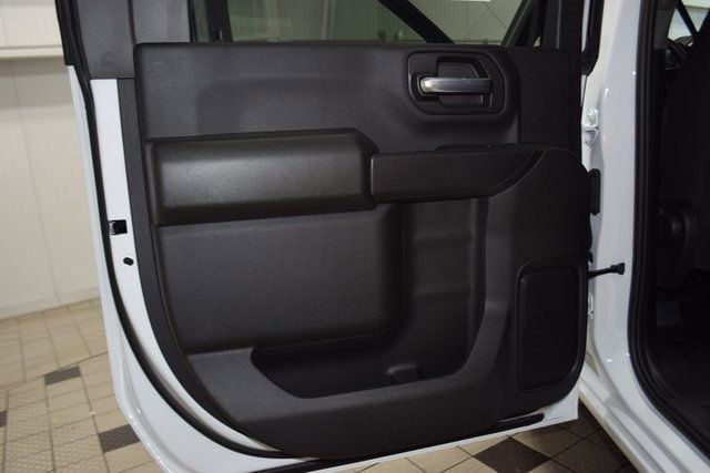 2025 Chevrolet Silverado 3500 HD Chassis Cab Work Truck - 22937864 - 36