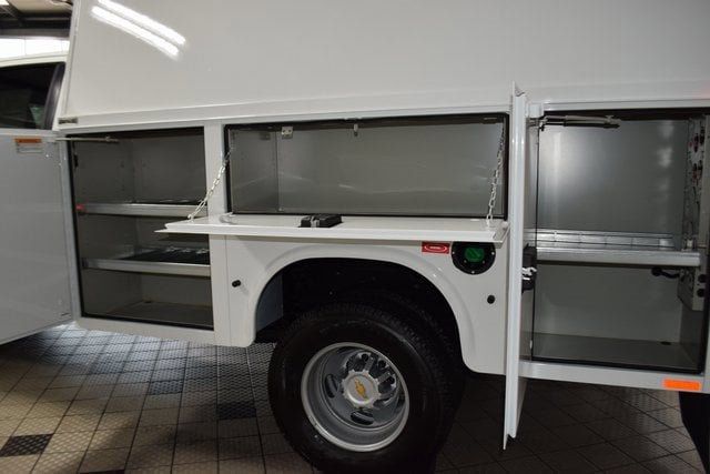 2025 Chevrolet Silverado 3500 HD Chassis Cab Work Truck - 22937864 - 43