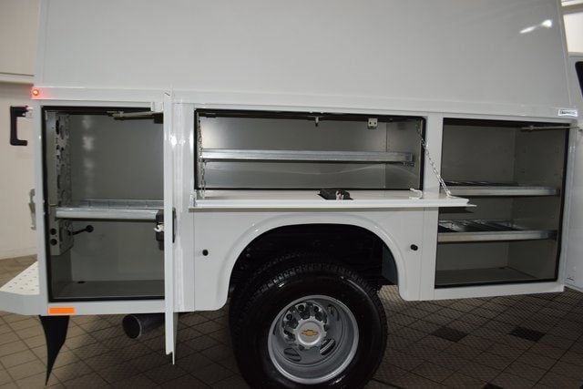 2025 Chevrolet Silverado 3500 HD Chassis Cab Work Truck - 22937864 - 46