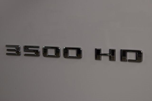 2025 Chevrolet Silverado 3500 HD Chassis Cab Work Truck - 22938436 - 9