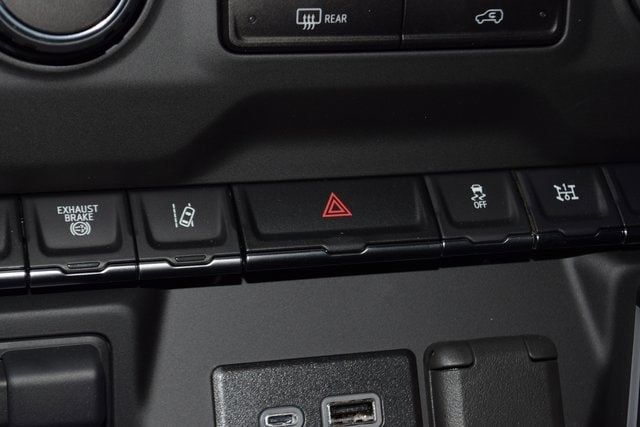 2025 Chevrolet Silverado 3500 HD Chassis Cab Work Truck - 22938436 - 25