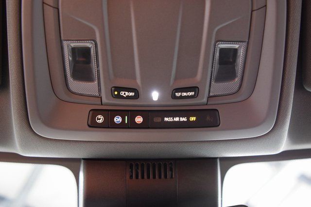 2025 Chevrolet Silverado 3500 HD Chassis Cab Work Truck - 22938436 - 37