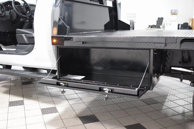 2025 Chevrolet Silverado 3500 HD Chassis Cab Work Truck - 22938436 - 40
