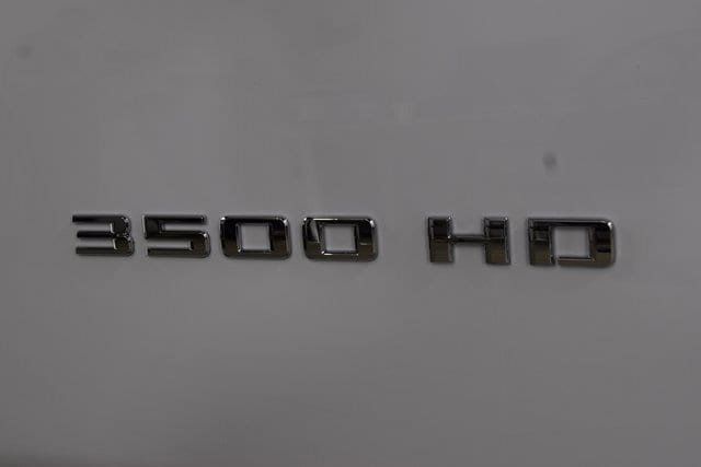 2025 Chevrolet Silverado 3500 HD Chassis Cab Work Truck - 22949685 - 9