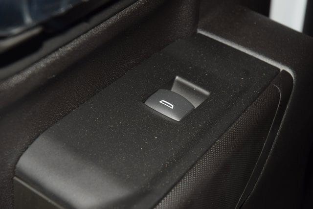 2025 Chevrolet Silverado 3500 HD Chassis Cab Work Truck - 22949685 - 33