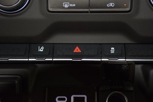 2025 Chevrolet Silverado 3500 HD Chassis Cab Work Truck - 22950595 - 23