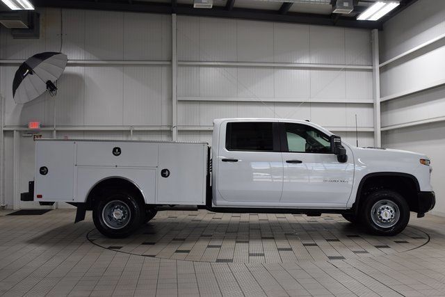 2025 Chevrolet Silverado 3500 HD Chassis Cab Work Truck - 22956961 - 8