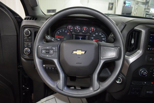 2025 Chevrolet Silverado 3500 HD Chassis Cab Work Truck - 22962731 - 36