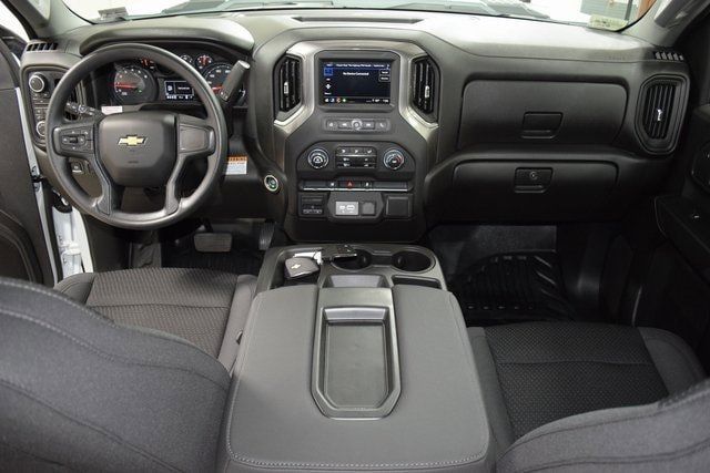 2025 Chevrolet Silverado 3500 HD Chassis Cab Work Truck - 22966004 - 24