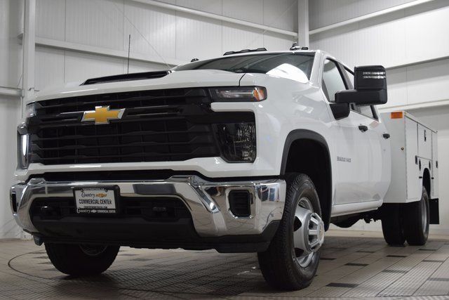 2025 Chevrolet Silverado 3500 HD Chassis Cab Work Truck - 22966004 - 2