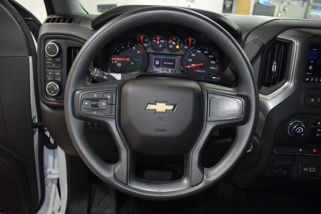 2025 Chevrolet Silverado 3500 HD Chassis Cab Work Truck - 22966004 - 32