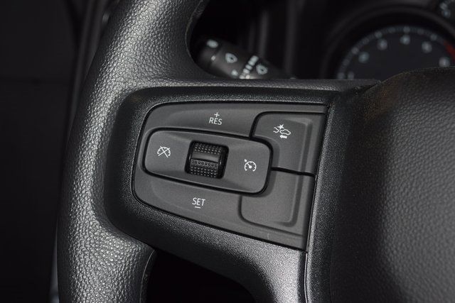 2025 Chevrolet Silverado 3500 HD Chassis Cab Work Truck - 22966004 - 33