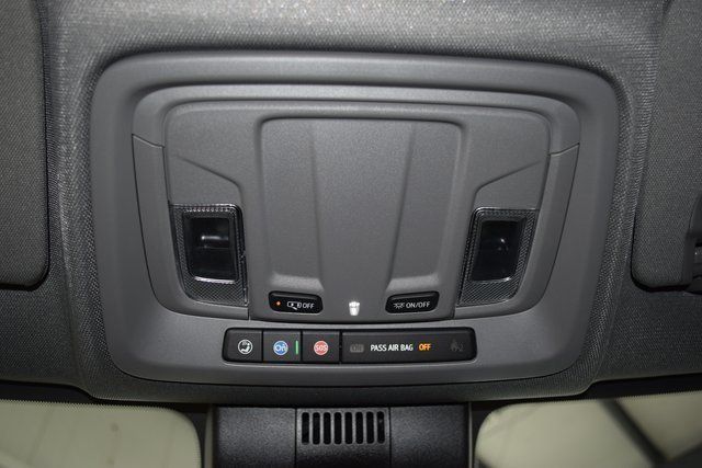 2025 Chevrolet Silverado 3500 HD Chassis Cab Work Truck - 22966004 - 42