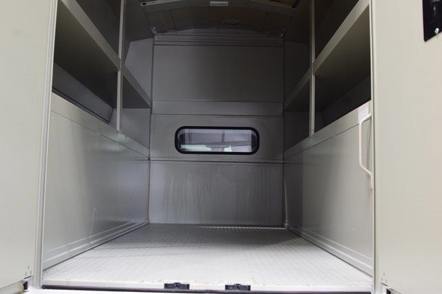 2025 Chevrolet Silverado 3500 HD Chassis Cab Work Truck - 22975765 - 13