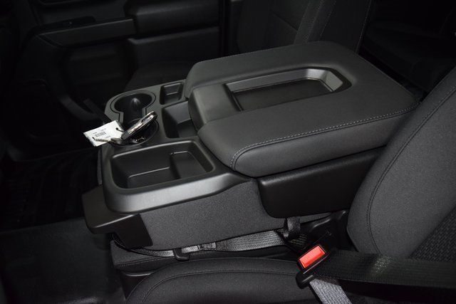 2025 Chevrolet Silverado 3500 HD Chassis Cab Work Truck - 22975765 - 30