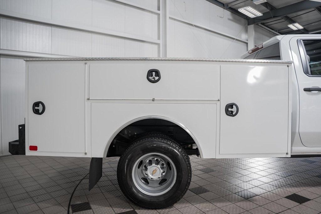 2025 Chevrolet Silverado 3500 HD Chassis Cab Work Truck - 22975766 - 17