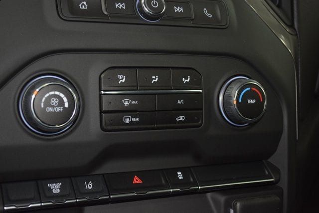 2025 Chevrolet Silverado 3500 HD Chassis Cab Work Truck - 22979960 - 32