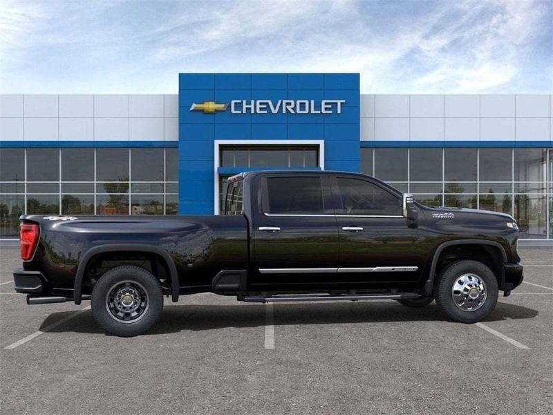 2025 Chevrolet Silverado 3500HD 4WD Crew Cab 172" High Country - 22585597 - 5